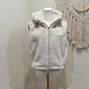 Zara Cream Hooded Vest